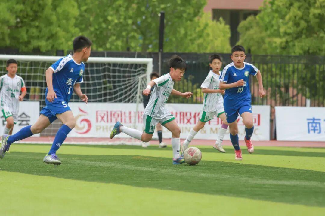 德天空：纳格尔斯曼及其助教从德国足协获660万欧遣散费