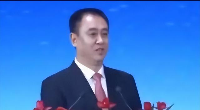 北青谈C罗:捧不捧杯都已不再重要,传奇早已铸就
